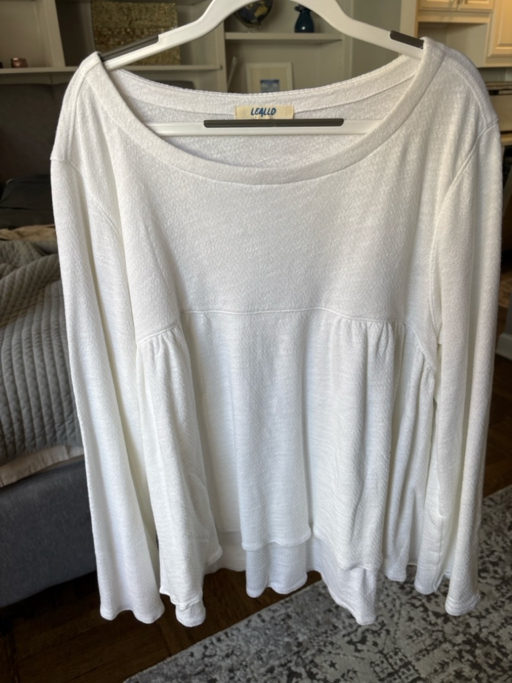 Women's White Long-Sleeve Peplum Top
